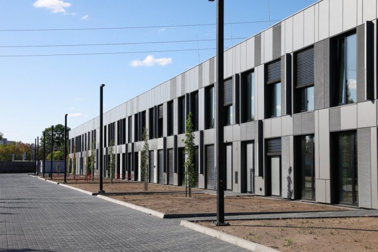 Windox Windows - Genesis 75 Implementation